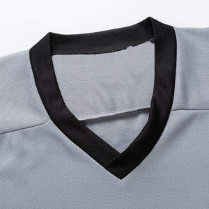 Camisetas de hockey sobre hielo personalizadas al por mayor, OEM ODM y uniforme de equipo, tela de secado rápido, poliéster duradero, impresión por sublimación, calidad profesional - Product Image 2