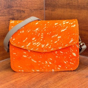 Nuevos Bolsos Cruzados Metálicos de Piel con Pelo de Moda Occidental para Mujer, Bolsos de Hombro de Cuero Reciclado Personalizados y Coloridos, Bolsos de Mano para Mujer - Product Image 5