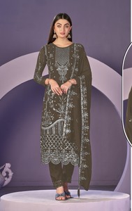 Heavy Georgette Con Bordado Trabajo Pakistani Suit Collection - Product Image 6