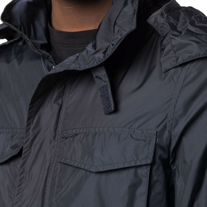 Chaqueta Bomber con Capucha para Hombre CH-01-02-014 de Chaz Enterprises, al por Mayor, Resistente al Viento, Impermeable, Transpirable, Ecológica y Reversible - Product Image 4