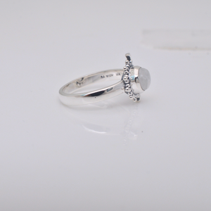 Handmade 925 Sterling Silver Ring for Women Rainbow <b>Moonstone</b> Gemstone round Shape Bezel Setting for Weddings and Parties - Product Image 3