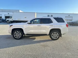2026 4Runner VI LOW Mileage Sound Engine Automatic Transmission <b>Panoramic</b> Sunroof LED HEADLIGHT - Product Image 3