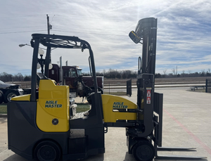 Montacargas AISLEMASTER 33NE de Alcance Oscilante, Usados en Buen Estado, Modelo 2022 - Product Image 2