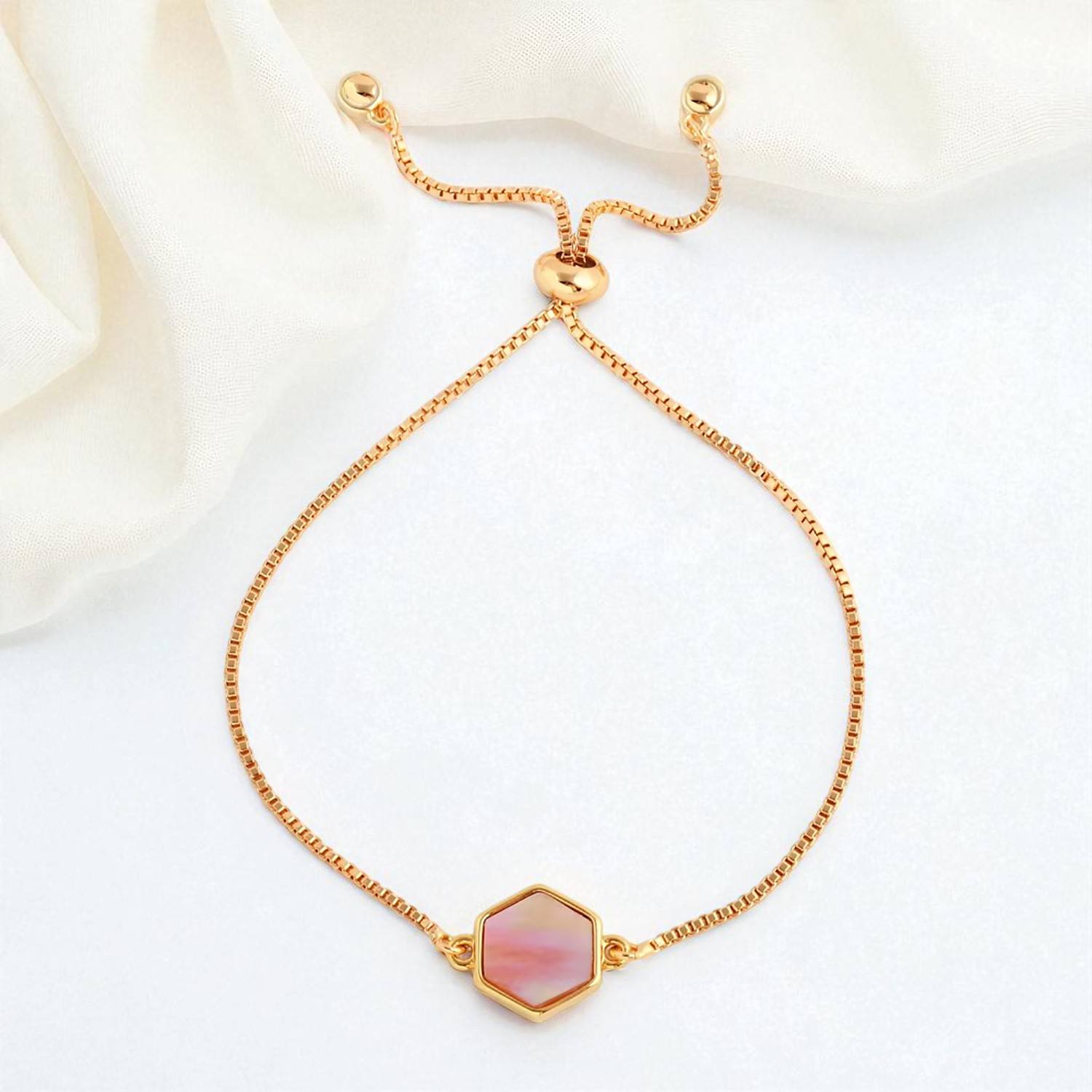 เปลือกสีชมพู