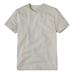 Camiseta para hombre de corte relajado y cómodo, diseñada para un uso cómodo con una apariencia fresca y un estilo moderno. - Product Image 2