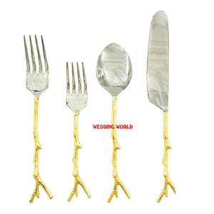 Couverts en métal plaqué or martelé hôtel ware designer couverts vente à chaud luxe nouveauté couverts décoratifs en métal - Product Image 3