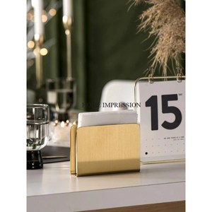 Porte-serviettes en métal poli or de qualité exclusive nouveau Style porte-papier de soie décoratif pour la maison pour l'utilisation d'articles de fête - Product Image 1