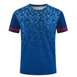 T-shirt unisexe personnalisé imprimé par sublimation, écologique, à séchage rapide, en coton/polyester, coupe classique, vêtements pour hommes de haute qualité - Product Image 3