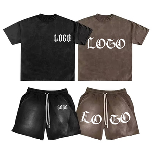 Ensemble décontracté pour homme en coton, t-shirt et short avec impression de logo, style col rond respirant pour l'été - Product Image 1