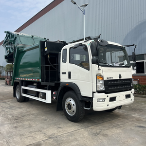 Camion compacteur à ordures d'occasion |   Véhicule de collecte des déchets à chargement arrière automatique, en parfait état. - Product Image 1