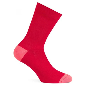 Chaussettes de sport de créateur professionnel avec logo personnalisé pour hommes Chaussettes en coton polyester respirantes à séchage rapide de haute qualité - Product Image 3