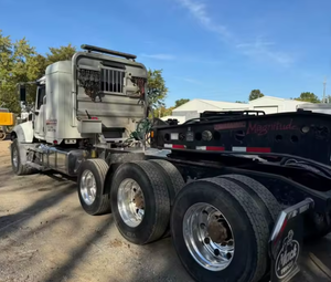 Camión Semirremolque Usado For-MackS Granite GU713 RHD/LHD 2016, Listo para el Trabajo, con Cabina Dormitorio, Entrega a Todo el Mundo - Product Image 3