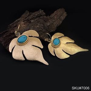 Pendientes de diseñador Vintage estilo hoja turquesa, aro geométrico chapado en oro, joyería de latón, pendientes de gota impresionantes de compromiso - Product Image 1