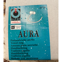 Porte-serviettes mural Aura Ring en acier chromé poli avec détails en verre bleu clair, design italien, élégant et fonctionnel