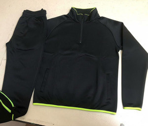 ชุดวอร์มผู้ชายคุณภาพเยี่ยมแบบสองชิ้น สำหรับออกกำลังกายและสวมใส่ในชีวิตประจำวัน - Product Image 1