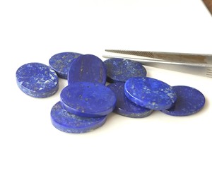 Pierres précieuses en vrac Lapis Lazuli bleu naturel 3x5mm-20x30mm ovale des deux côtés pièce plate prix de gros pour la fabrication de bijoux - Product Image 3