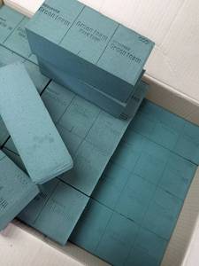 Espuma Floral Verde Oscuro de Alta Calidad para Decoración de Revelación de Género, Plantas Frescas o Artificiales de Interior y Exterior, Mejor Precio de Oferta - Product Image 3