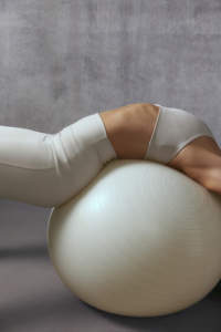 Haute qualité sans couture confortable Offre Spéciale Sexy rembourré encolure ronde Yoga sans couture entraînement soutien-gorge de sport pour les femmes - Product Image 5