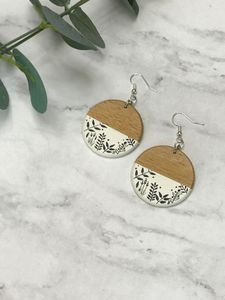CATCHES WARMTH DANGLES Feuille d'or Noir Blanc Résine Boucles d'oreilles en forme de cœur Carré Rond Géométrique Bois Résine Goutte - Product Image 5