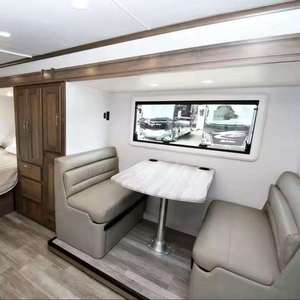 Autocaravana de Lujo 4x4 con Cocina, Baño y Aire Acondicionado para Acampar, Viajar y Estar en Casa - Product Image 2