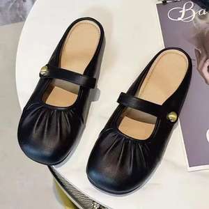 Chaussures de plage ouvertes polyvalentes et tendance avec doublure en maille pour le printemps et sandales plates décontractées pour femmes - Product Image 1