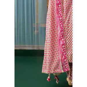 ชุดสูทผ้าลอนปักลายโกต้าสำหรับผู้หญิง 3 ชิ้น พร้อมผ้าคลุมไหล่พิมพ์ลาย รุ่น CL-62043 - Product Image 6