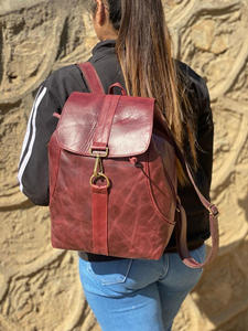 Nuevo estilo Vintage Look Brown Crunch Mochila de cuero Mochila de viaje Bolsa de viaje de gran capacidad de cuero de oficina para hombres y mujeres - Product Image 2