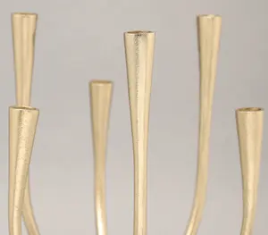 Bougeoir doré Nouveau design attrayant Bougeoir de table Salle à manger designer - Product Image 4