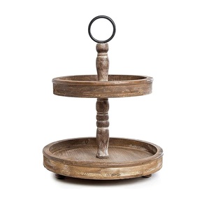 Base de Madera para Pastel con Acabado Liso para Fotografía Profesional de Pasteles que Ofrece un Fondo Limpio y Elegante - Product Image 1