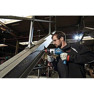 Perceuse filaire 750W avec mandrin de précision sans clé 13mm 240V, poignée auxiliaire et butée de profondeur 210mm - Product Image 1
