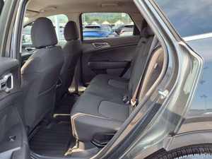 Clean Grey 2025 K i a Sport age Hybrid LX AWD avec sièges en tissu Package Premium Système de navigation Bluetooth Toit ouvrant - Product Image 2