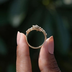 Bague de mariage ajustable en or massif 14 carats avec diamant de laboratoire, style feuille ouverte, sertie de diamants, pour femme - Product Image 4