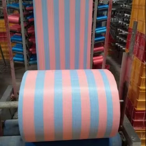 Rollo tejido de PP laminado de alta resistencia para embalaje a granel y protección del sitio de construcción - Product Image 5