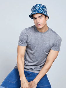 T-shirt de loisirs pour hommes de haute qualité Vêtements de sport élégants et polyvalents confortables pour un usage quotidien Conception à col rond - Product Image 2