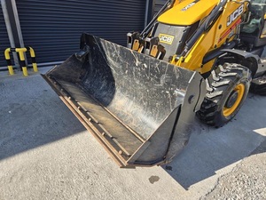 ปั๊มเกียร์รถตักล้อยาง JCB 3CX พร้อมใช้งาน 55 กิโลวัตต์ ประสิทธิภาพสูง สภาพดีเยี่ยม รวมแกนกลาง ขายโดย Huade Hydraulic - Product Image 6