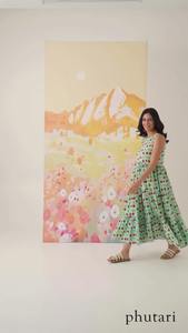 Robe longue d'été en coton tissé à la main en Inde, cadeau de mariage personnalisé pour la mariée, imprimé floral, lavable, taille naturelle - Product Image 4