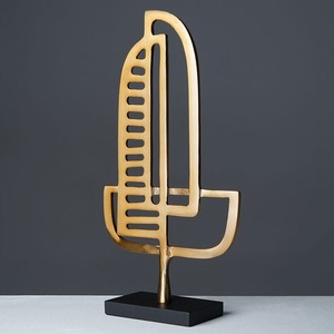 Objet de table en métal doré, décoration artistique moderne pour la maison, le bureau, le salon, intérieurs contemporains en provenance d'Inde - Product Image 3