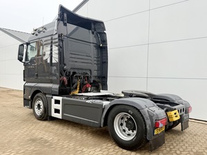 Nueva Camioneta Mini Euro 2 TGX 4x4 Automática Diésel con Cámara Trasera, 351-450HP, Capacidad de Carga 31-40T, para Logística - Product Image 6