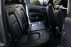Chevrolet Colorado ZR2 Bison 4x4 4WD Usada, Año 2020, Bloqueos Delanteros y Traseros, Modificaciones Todoterreno, Motor Turbodiésel Duramax - Product Image 3