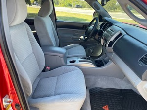 Usado 2011 T0y0ta TacOma - Product Image 6