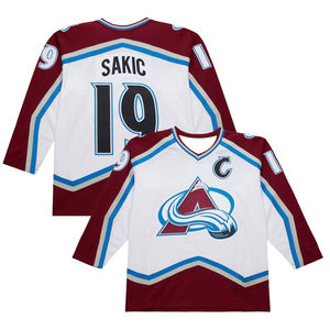 Maillot de hockey - Blanc/Bordeaux/Accents bleus - « Sakic 19 » - Capitaine « C » - Logo rétro « A » - Maillot de sport respirant - Impressions 3D HD - Product Image 1