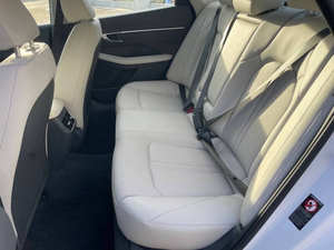 Hyundai Sonata Limited Usado, 2023 - Product Image 3