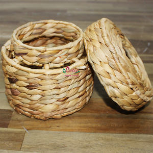 Artex Dong Thap Factory Vietnam Caja de pañuelos hecha a mano y caja de almacenamiento de jacinto de agua y materiales de algas marinas - Product Image 3