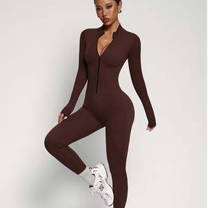 Combinaison de yoga nude pour femmes, magnifique dos serré, tenue de sport, tenue de course en plein air, tenue de fitness pour logos personnalisés - Product Image 3