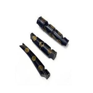 Silbato de cuerno de búfalo hecho a mano de la mejor calidad al por mayor de Fizacraft con estilo animal pulido y cordón de cuero - Product Image 1