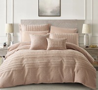 Parure de lit KOSMOS Jacquard 8 pièces 2026 – Couette pour le marché du Moyen-Orient