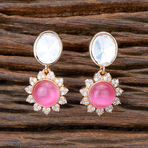 Pendiente clásico famoso de Kundan artificial con exportador de joyería de moda chapado en oro en la India - Product Image 3