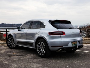 Tur-bo 400 ch Turbo V6 d'occasion en excellent état - Product Image 3