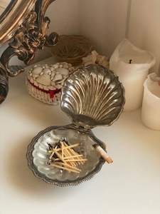 Handcrafted Metal <b>Ashtray</b> With Polished Finish Perfect For Patio Garden And Lounge Table Decorative Accessory - Product Image 5