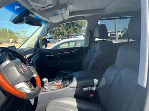 Pre-owned Clean 2021 Lexu-s LX 570 Sport Utility 4D - Product Image 4